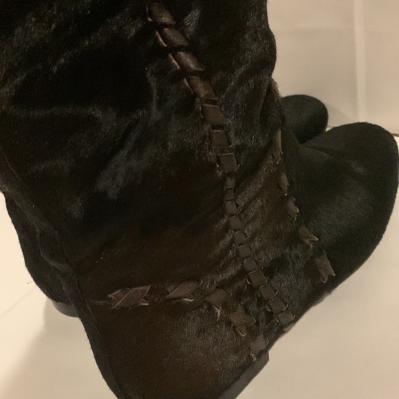 Authentic Gucci boots - Picture 8 of 10